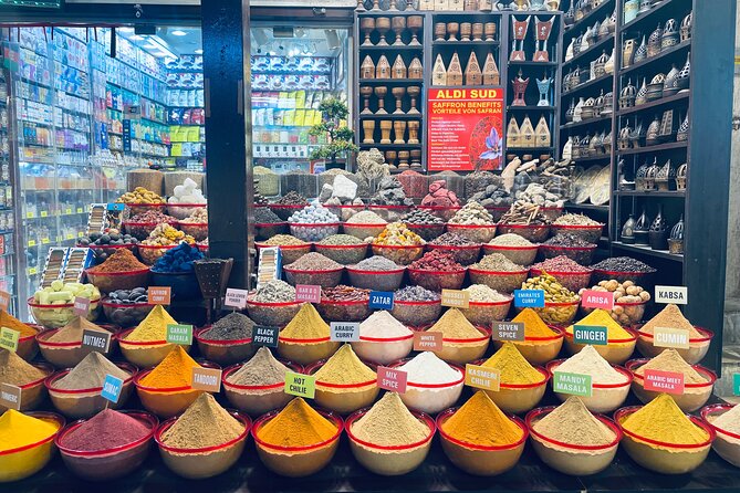 Dubai Private Walking Tour Highlights & Hidden Gems - Exploring the Vibrant Neighborhoods of Dubai