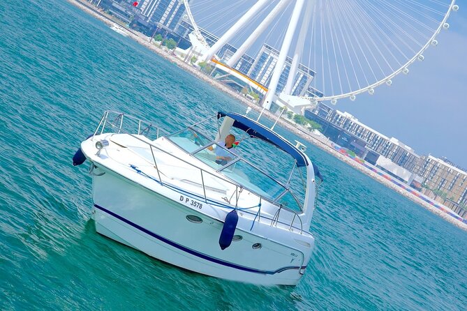 Dubai: Private Yacht Cruise on a 34 Ft Yacht - Included Amenities and Facilities