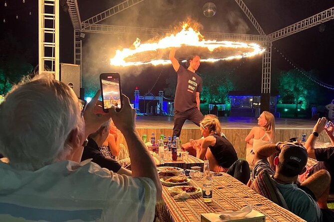 Dubai: Red Dunes, Sandsurf, Camel Ride, BBQ Dinner at Desert Camp - Henna Art and Falcon Photography