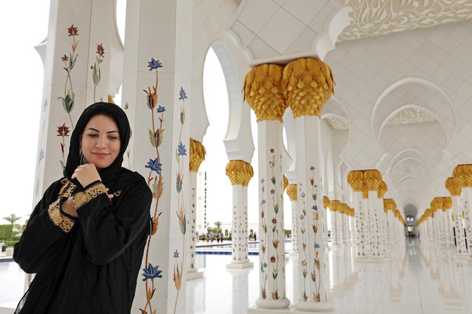 Dubai: Sheikh Zayed Mosque With a Professional Photographer - Additional Details