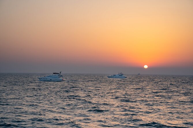 Dubai Sunset Cruise With Live BBQ and Drinks - Cruise Through the Dubai Marina