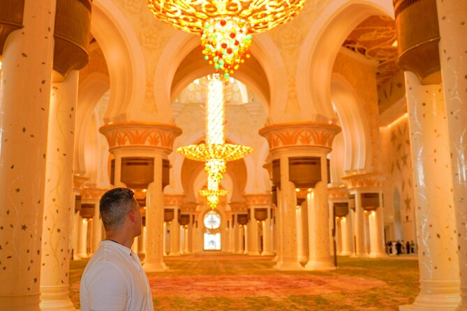Dubai To Abu Dhabi: Grand Mosque, Royal Palace & Etihad Towers - Pickup and Drop-off