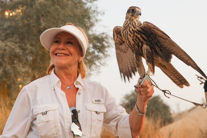 Dubai:Morning Heritage Safari by Vintage G Class & Al Marmoom Bedouin Experience - Traditional Bedouin Breakfast