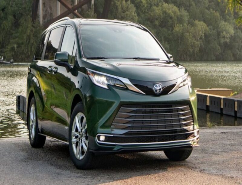 Dublin Airport: Private 1-Way Minivan Transfer to Dublin - Transfer Experience