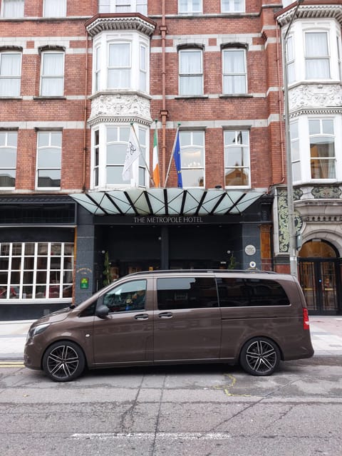 Dublin Airport to Galway City Private Executive Car Service - Pickup and Dropoff