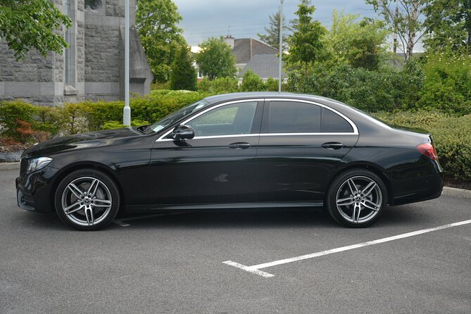 Dublin Airport to Killarney Private Premium Car Service - Accessibility and Additional Info