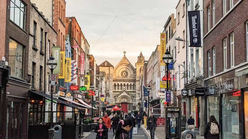 Dublin: City Highlights Self-guided Walking Tour - Self-Guided Tour Features