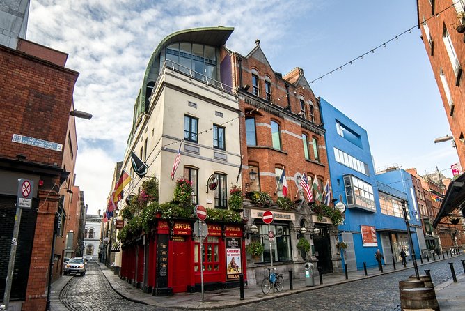 Dublin City Throug the Ages Full Day Private Tour - The Vibrant Trinity College Campus