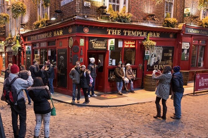 Dublin Food and Drink Walking Tour and Jameson Irish Coffee Demo - Sampling Irish Brews and Dishes