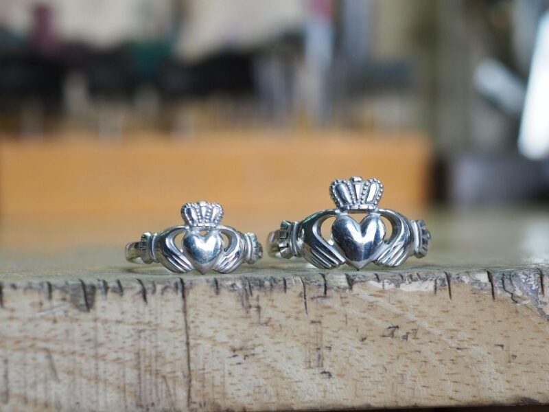 Dublin: Forge Your Own Silver Claddagh Ring Workshop - Group Size and Language