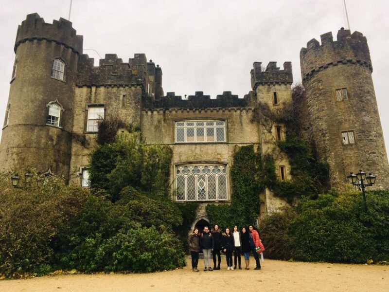 Dublin: Full-Day Howth and Malahide Castle Tour - Key Points