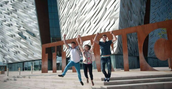 Dublin: Giants Causeway, Dark Hedges & Titanic Guided Tour - Booking and Cancellation