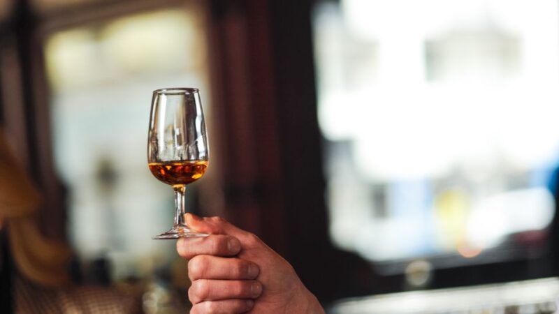 Dublin: Guided Irish Coffee Masterclass With Whiskey Tasting - Craft Your Own Irish Coffee