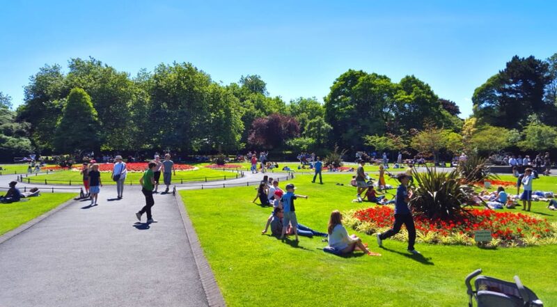 Dublin: Guided Sights and Pints Tour - Itinerary and Highlights