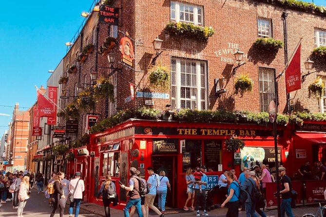 Dublin Guided Walking Small-Group Tour - Meeting and End Points