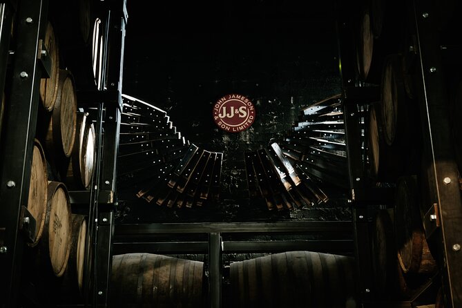 Dublin Jameson Distillery Tour With Whiskey Tastings & Cocktail - Distillery History and Reputation