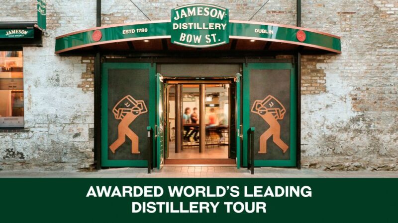 Dublin: Jameson Distillery Whiskey Blending Class - Jameson Black Barrel Exploration