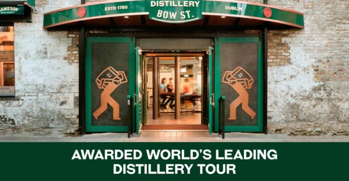 Dublin: Jameson Whiskey Distillery Tour With Tastings - Signature Jameson Cocktail at JJ Bar