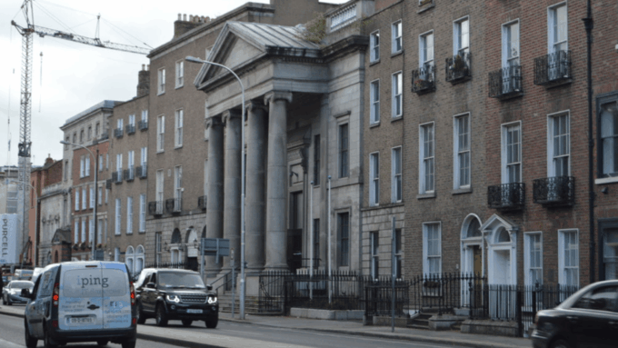 Dublin on James Joyces Footsteps : a Guided Walking Tour - Key Locations Inspired by Joyce