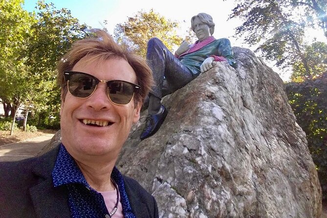Dublin Personalized Private Walking Tour With Local Guide - Walking Experience