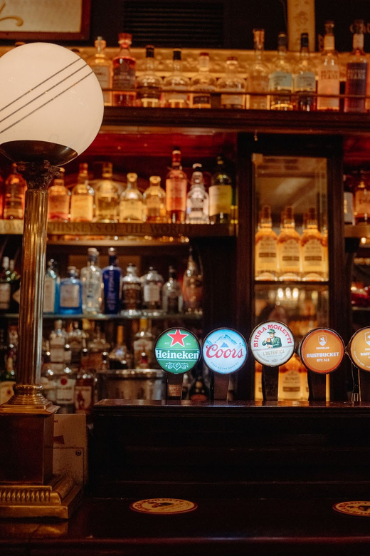 Dublin Pubs & History: Beer & Whiskey Tasting Walking Tour - Cultural Connections