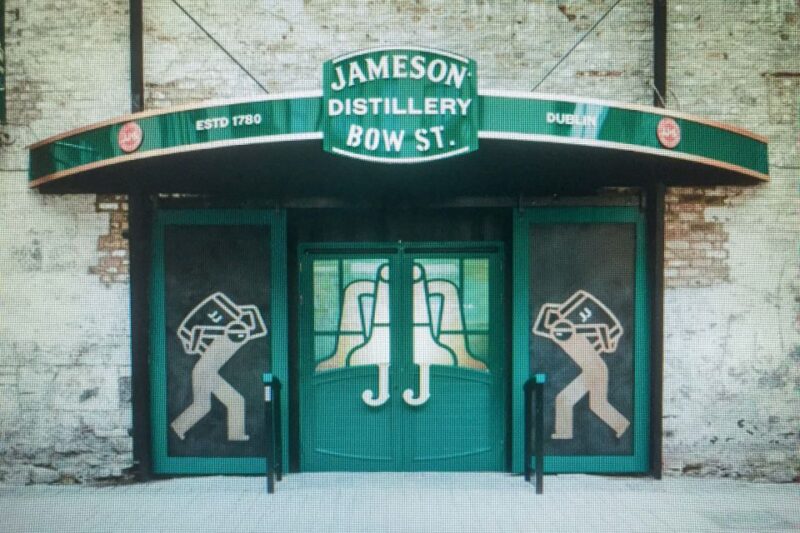 Dublin: Skip-the-Line Guinness and Jameson Whiskey Tour - Key Points