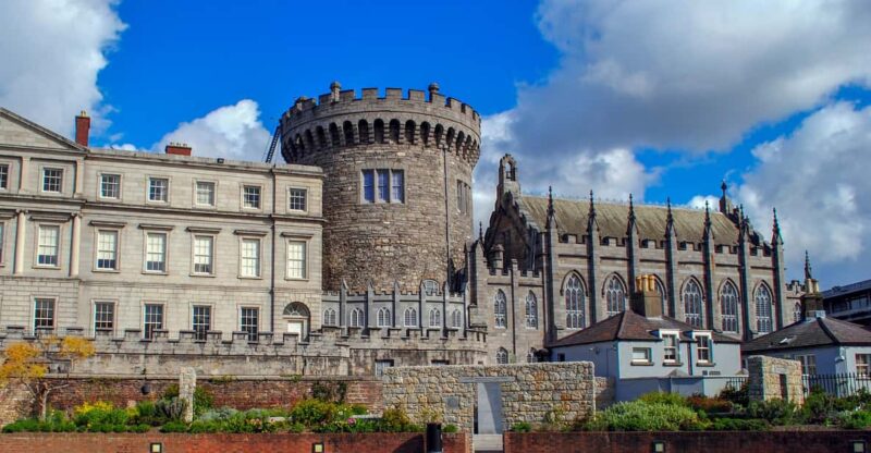 Dublin: St Patricks, Book of Kells, and Dublin Castle Tour - Key Points
