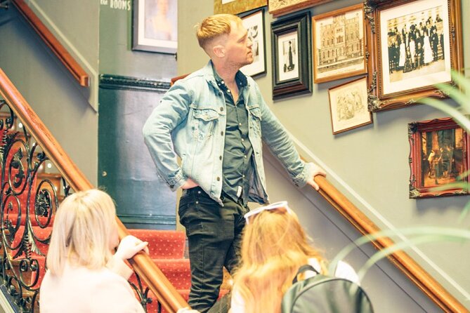 Dublin Storytelling Pub Tour - 3 Stops, Drinks & Local Snacks - Inclusions and Accessibility