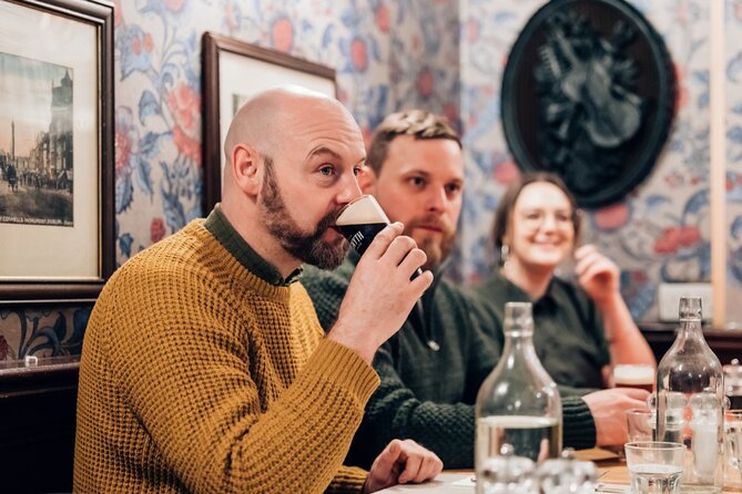 Dublin Storytelling Pub Tour - 3 Stops, Drinks & Local Snacks - Reviews and Ratings