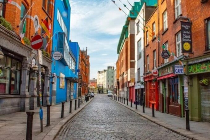 Dublin : Street Art Walking Tour - Language Options