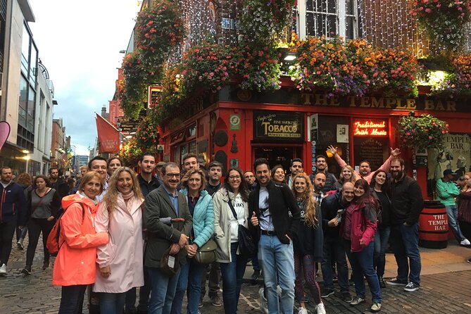 Dublin Temple Bar Night Tour in Spanish - Worth The Stay