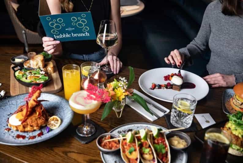 Dublin Traditional Bubble-Brunch Club - Live Music and Entertainment