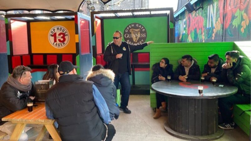 Dublin: Traditional Pubs Walking Tour With Local Guide - Accessibility and Participants