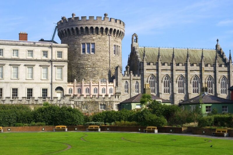 Dublin: Trinity College, Castle, Guinness and Whiskey Tour - Key Points