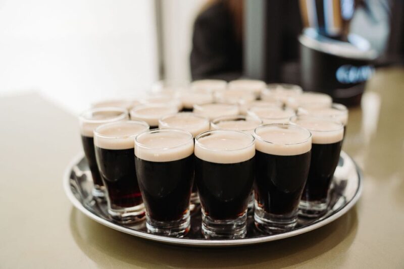 Dublin: Trinity College, Castle, Guinness and Whiskey Tour - Itinerary Highlights
