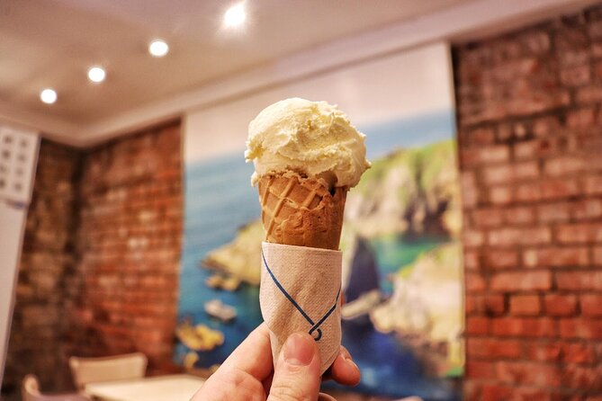 Dublin Walking Food Tour With Secret Food Tours - Sampling Traditional Irish Foods