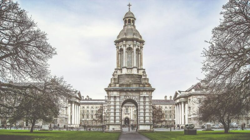 Dublin Walking Tour: Ghosts & Haunted Places - Starting Location and Duration