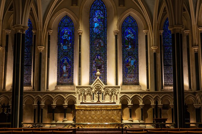 Dublin Walking Tour With Tickets to St Patricks Cathedral - Product Code and Reviews