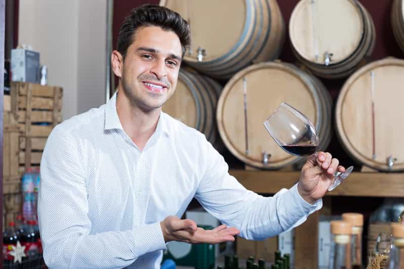 Dublin Whiskey Trail:Experience Historic Pubs & Local Flavor - Participant Experience and Accessibility