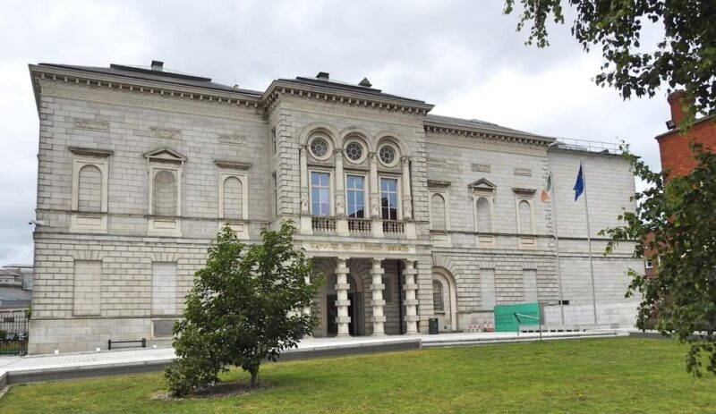 Dublin's Artistic Heart: A Craft and Culture Walk - Key Points