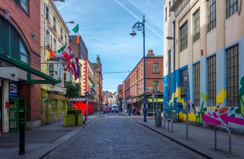 Dublin's Timeless Treasures: A Senior's Historical Walk - Exploring Dublins History