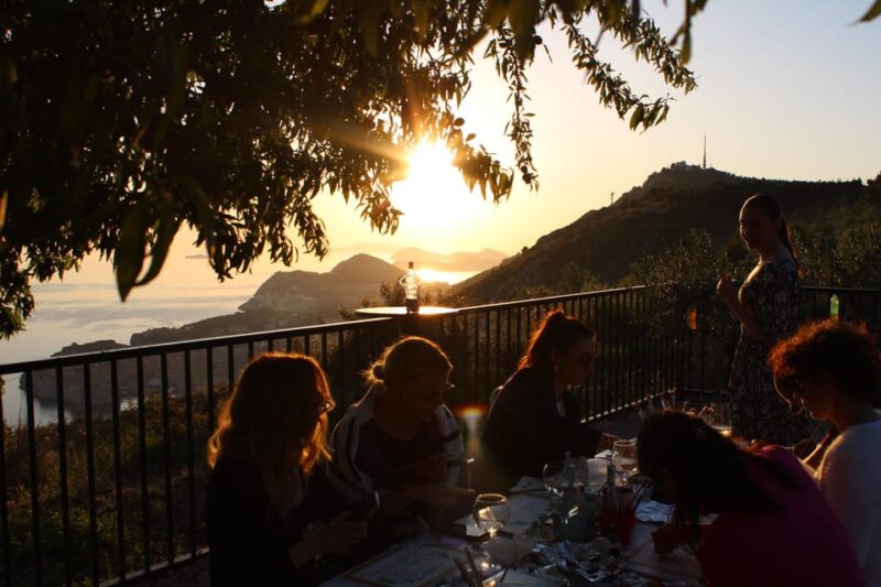Dubrovnik-Bosanka: Art Class With Golden View Experience - Included Amenities