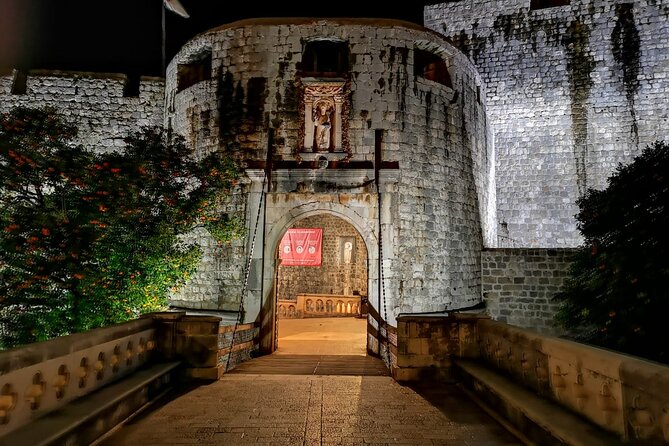 Dubrovnik By Night Walking Tour - Inclusions