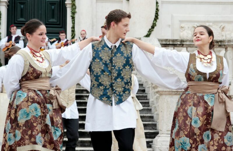 Dubrovnik: Croatian Folklore Show - Good To Know