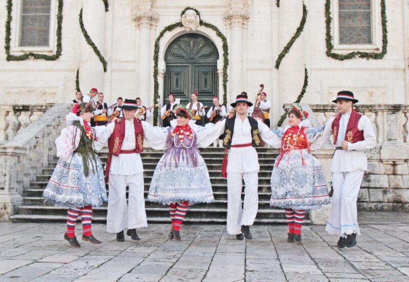 Dubrovnik: Croatian Folklore Show - Vocal Performances