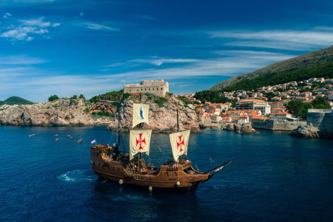 Dubrovnik: Galleon Cruise With a Live Show & Drink at Sunset - Tour Details