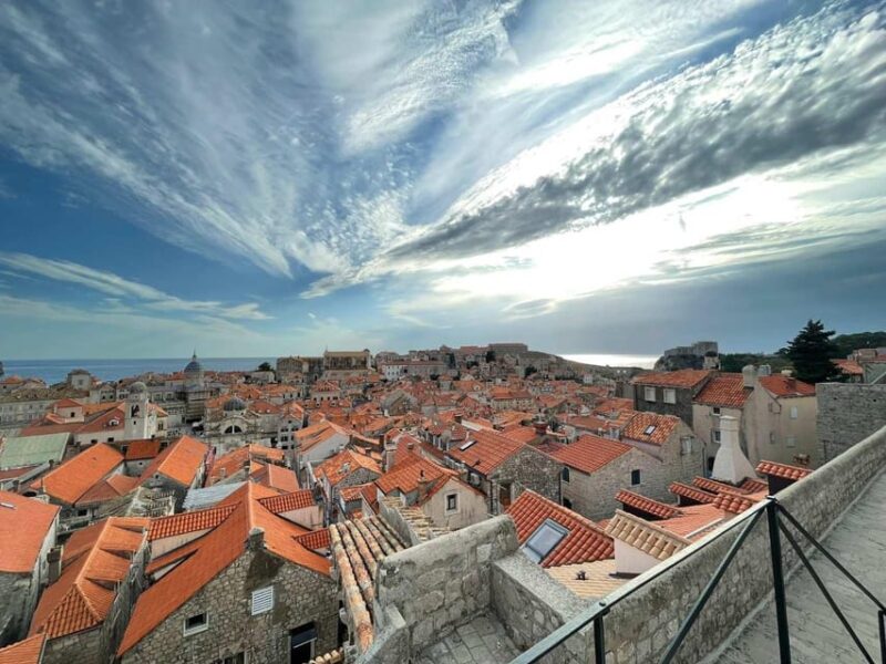 Dubrovnik: Game of Thrones & City Walls Walking Tour - Experience Features