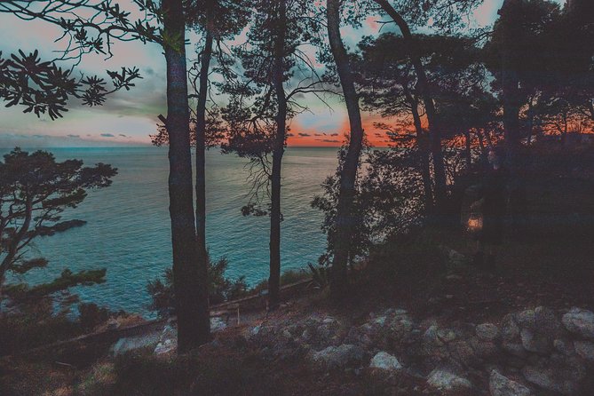 Dubrovnik Ghosts and Mystery Walking Tour - Landmarks and Legends