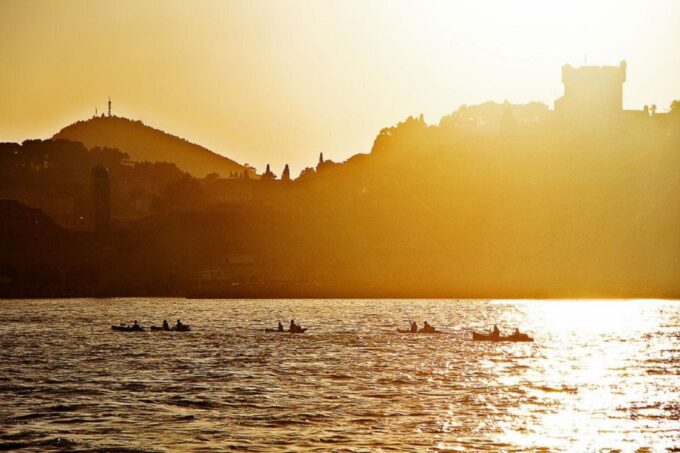 Dubrovnik: Guided Sunset Sea Kayaking With Snacks and Wine - Customer Feedback