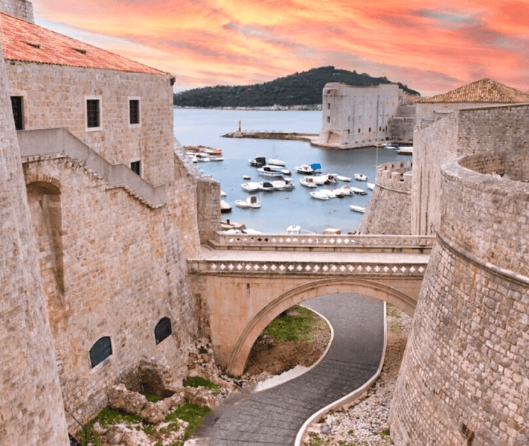 Dubrovnik Guiding Tour With Wine Tasting From Split County - Discover Landmarks